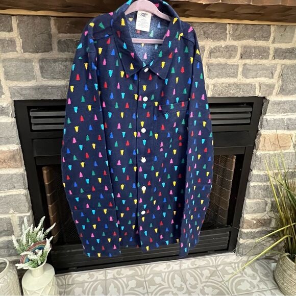 Lands End Holiday Shirt - Picture 1 of 3